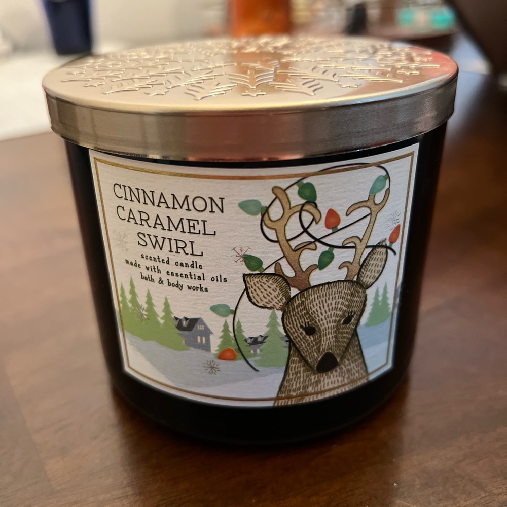 Bath & Body Works Cinnamon Caramel Swirl Candle
